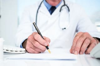 El Gobierno dispuso la baja de cuatro prepagas: cuáles no brindarán servicio