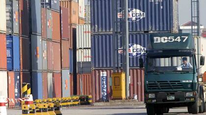 Flujo enorme de importaciones de paquetes que llegan desde China