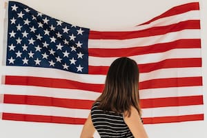 El gobierno estadounidense estableció cinco escenarios en los que una persona naturalizada puede perder su ciudadanía