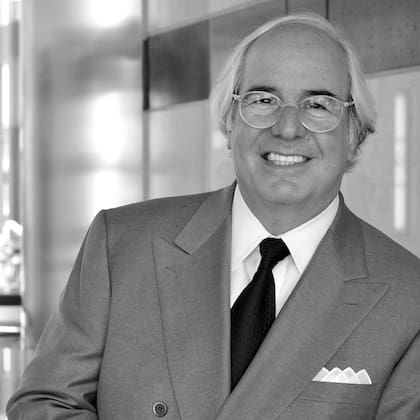 El gobierno federal estadounidense le ofreció la oportunidad de trabajar en el Buró Federal de Investigaciones