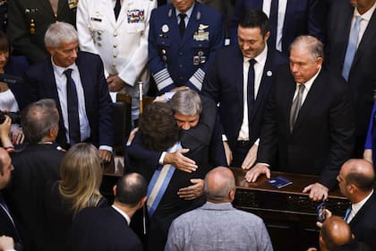 El Gobierno nacional prepara definiciones calificadas como ambiciosas en materia de reformas parlamentarias