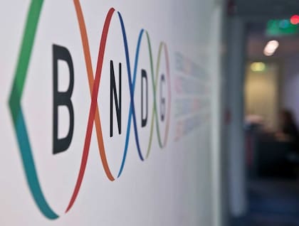El gobierno nacional transfirió $590 millones al Banco Nacional de Datos Genéticos y se levantó la medida cautelar