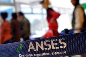 El Gobierno oficializó el bono de $70.000 de la Anses