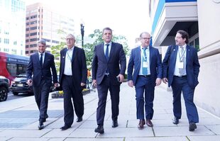 El Gobierno pondrá en marcha desde mañana nuevas condiciones para acceder al denominado dólar contado con liquidación (CCL)