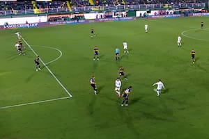 ¿Estaba habilitado? El gol que el VAR le anuló a Defensa a los 5 minutos contra Boca