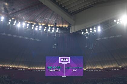 El gol anulado a Ecuador por VAR ante Qatar, en el debut del Mundial