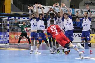 Video. Otro insólito golazo de Federico Pizarro sin tiempo y casi sin ángulo