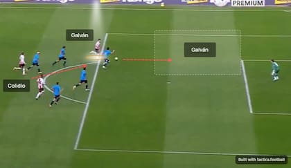 El gol de Galván, que controla "para adelante" tras el pase de Colidio, le gana a Falcón y define cruzado