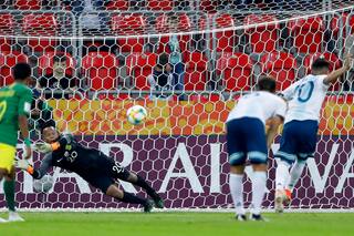 Un VAR con déjà vu y cinco goles: las historias mínimas del triunfo del Sub 20