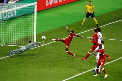 El gol de Sadio Mane, de Liverpool, durante el segundo tiempo