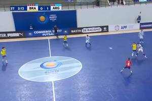 El golazo de Juan Baigorria que definió la final de futsal Sub 17 ante Brasil