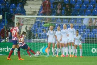 El golazo de tiro libre de Estefanía Banini que le dio un título al Atlético de Madrid