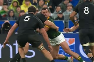 El primer expulsado en una final de un Mundial de rugby: así fue la jugada de la tarjeta roja al capitán de los All Blacks