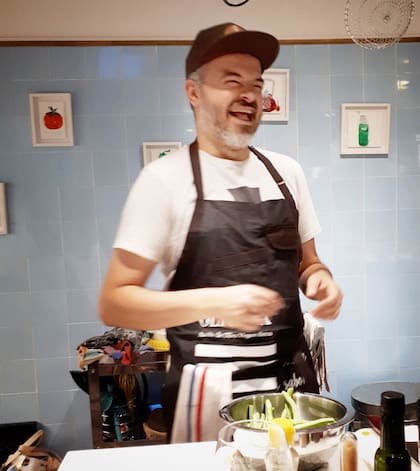 El Gordo no delega: todo lo que publica en su cuenta está pensado y armado por él.