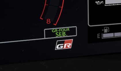 El GR Yaris Sébastien Ogier 9x World Champion Edition introduce los modos especiales de control de tracción total SEB y MORIZO