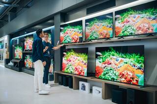 Los exóticos materiales (y sus sorprendentes propiedades) que serán parte de las pantallas del futuro