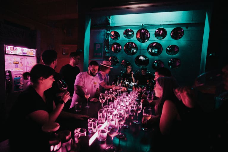 El Gran Corso de Tres Monos - Carnaval y cócteles en Tres Monos y en la Uat