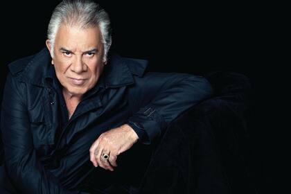 El gran maestro del tango contemporáneo se presenta con su nuevo show, "A mi manera"