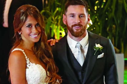 El gran momento de felicidad de la pareja de Antonella Rocuzzo y Lionel Messi está hoy en medio de una polémica