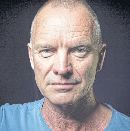 El gran observador: en Nueva York dio forma a un álbum que habla de inmigrantes, estrellas de rock y del fin de sus días