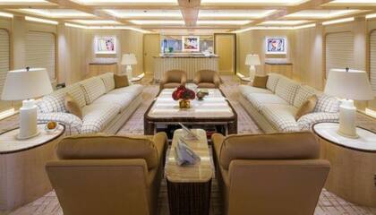 El gran salón para reuniones privadas.