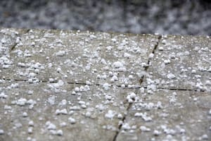 Qué es el graupel. El fenómeno meteorológico que llegó junto con la ola polar