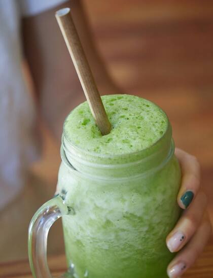 El Green Power de Le Pain Quotidien tiene ananá, kale, pepino, menta y jengibre.