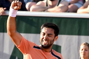 En el nombre del padre: el argentino revelación que quiere quedarse a dormir en la cancha