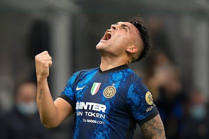 El grito de gol de Lautaro Martínez, autor de dos tantos en la goleada de Inter