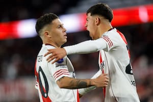 El juvenil Pereyra rescató en el final a un River alternativo, que aseguró su continuidad en la Copa Sudamericana