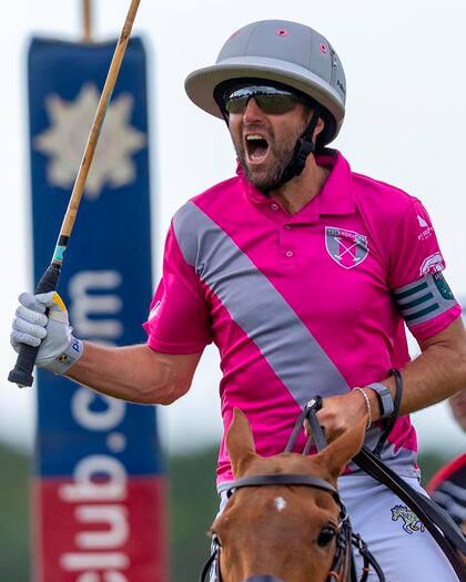 El grito de Polisha, autor de 8 de los 12 goles de Talandracas en la final, incluido el decisivo