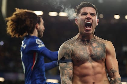 El grito del león, con Cucurella (el autor del 2-2), detrás