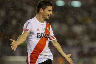 Todo al 9. Los 5 obstáculos que River y Alario deben superar para juntarse