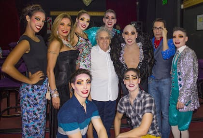 El Grupo Caviar visitado por Antonio Gasalla