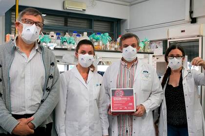 El grupo de científicos argentinos que desarrolló el kit
