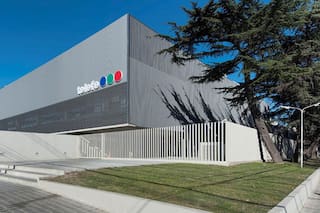 Un grupo rosarino está a punto de quedarse con Telefe