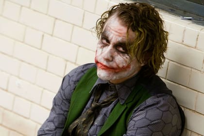 El Guasón en la famosa escena del interrogatorio