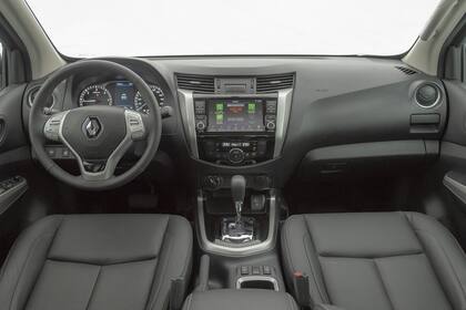 El habitáculo de la Renault Alaskan, con buena calidad, confort e insonorización