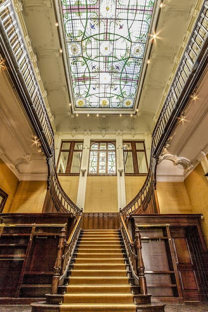 El hall de la residencia Llobet, antes de que fuera rentada por la firma Polo Ralph Lauren
