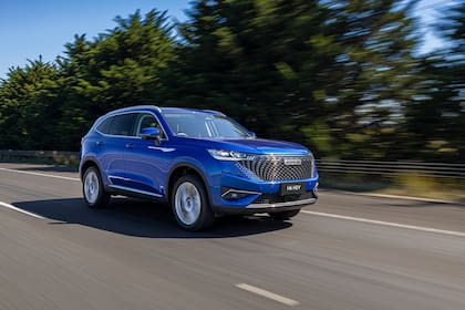 El Haval H6 cuenta con opciones nafteras e híbridas
