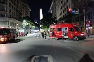 Un incendio en un hotel obligó a evacuar a 100 personas