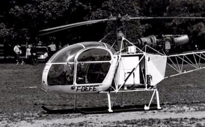 El helicóptero Alouette II piloteado por Nadine