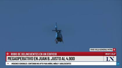 El helicóptero de la Policía de la Ciudad que trabajaba en el lugar.