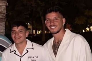 Un hermano del futbolista Sebastián Driussi fue atacado por ocho trapitos a la salida de un boliche