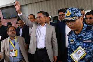 El hijo de una exmandataria de Bangladesh regresa tras 17 años en el exilio con opciones de liderar