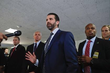 Excéntrico como su padre, Don Jr. incluso defendió en las redes el uso de la polémica cloroquina como solución al coronavirus