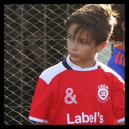 El hijo mayor de Panam es fanático del fútbol (Foto: Instagram @lucasantinopini)