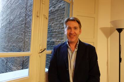 El historiador Jonathan Phillips, retratado en Barcelona