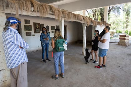 El histórico rancho escuela recibe turistas.