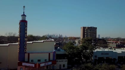 El histórico Teatro Lakewood actúa como centro social y cultural